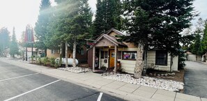 Front of property - Pioneer Motel  (West Yellowstone)