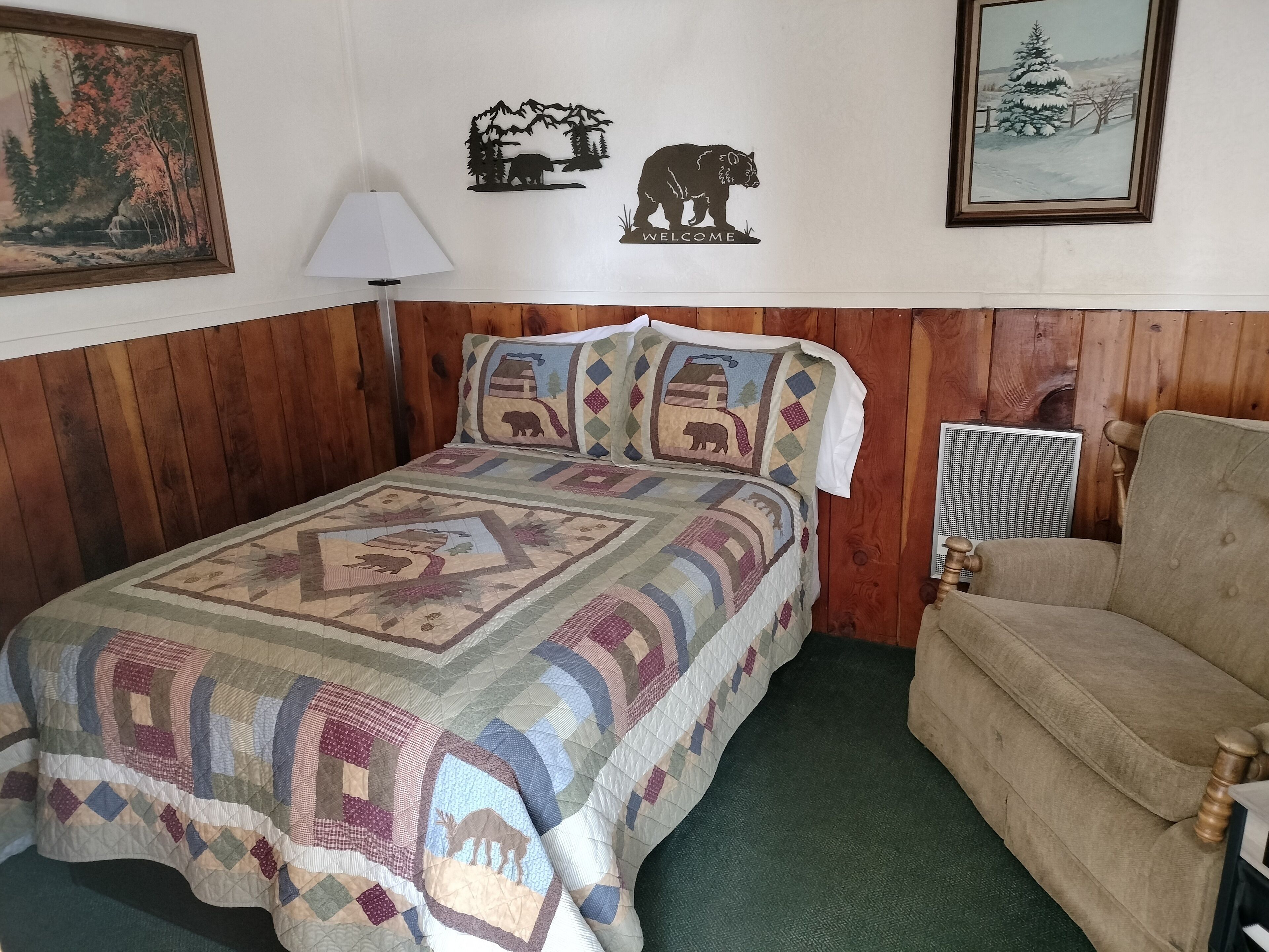 Single Room | Free WiFi, bed sheets