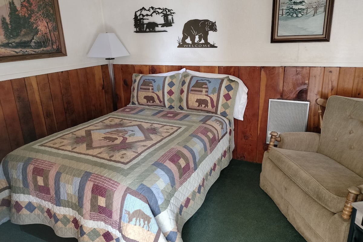 單人房 | 免費無線上網、床單