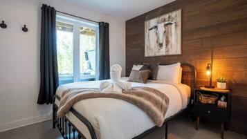 3 dormitorios, tabla de planchar con plancha, wifi gratis y ropa de cama