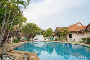Pool - Two Fifty Nine Resort 259 Resort Two-Bedroom House (Chonburi)