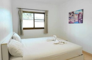 6 bedrooms, Internet, bed sheets