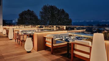 Bar (in der Unterkunft)