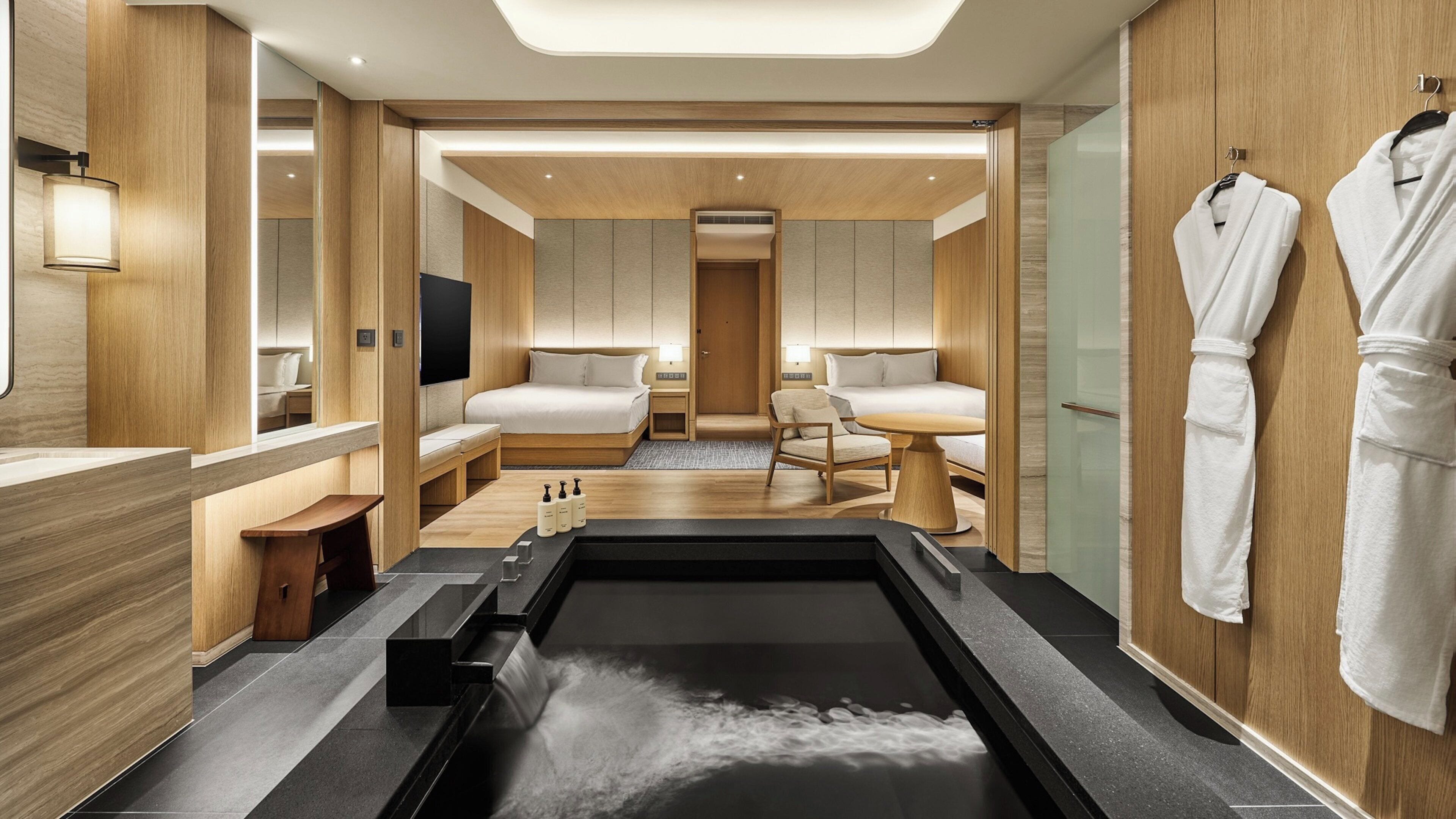 Hypo-allergenic bedding, minibar, in-room safe, blackout drapes