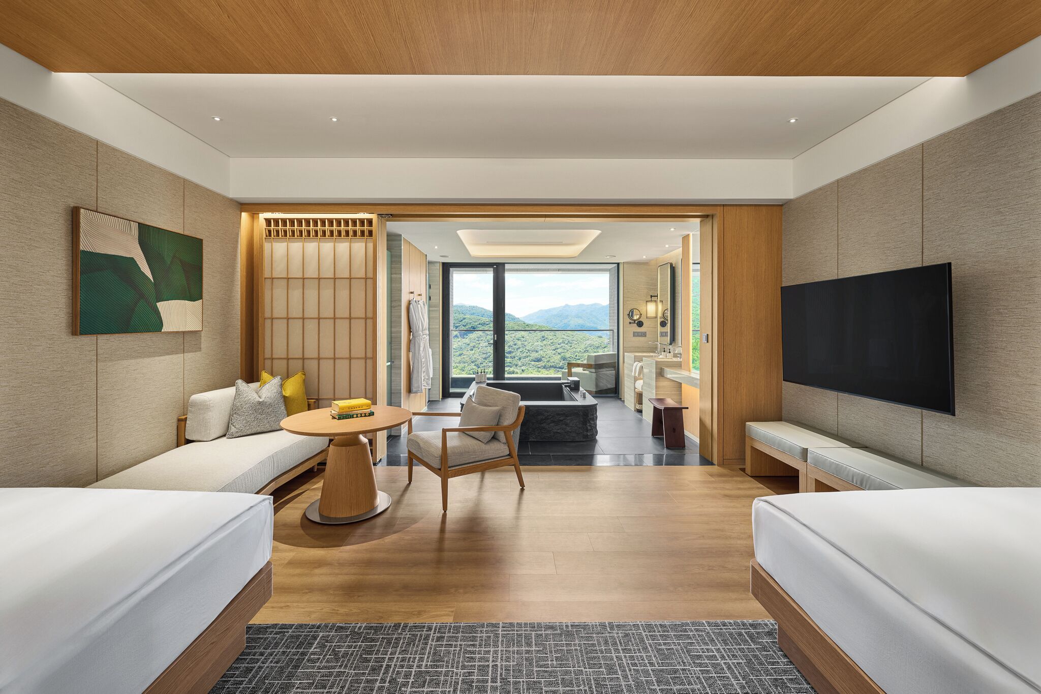 Ropa de cama hipoalergénica y minibar 