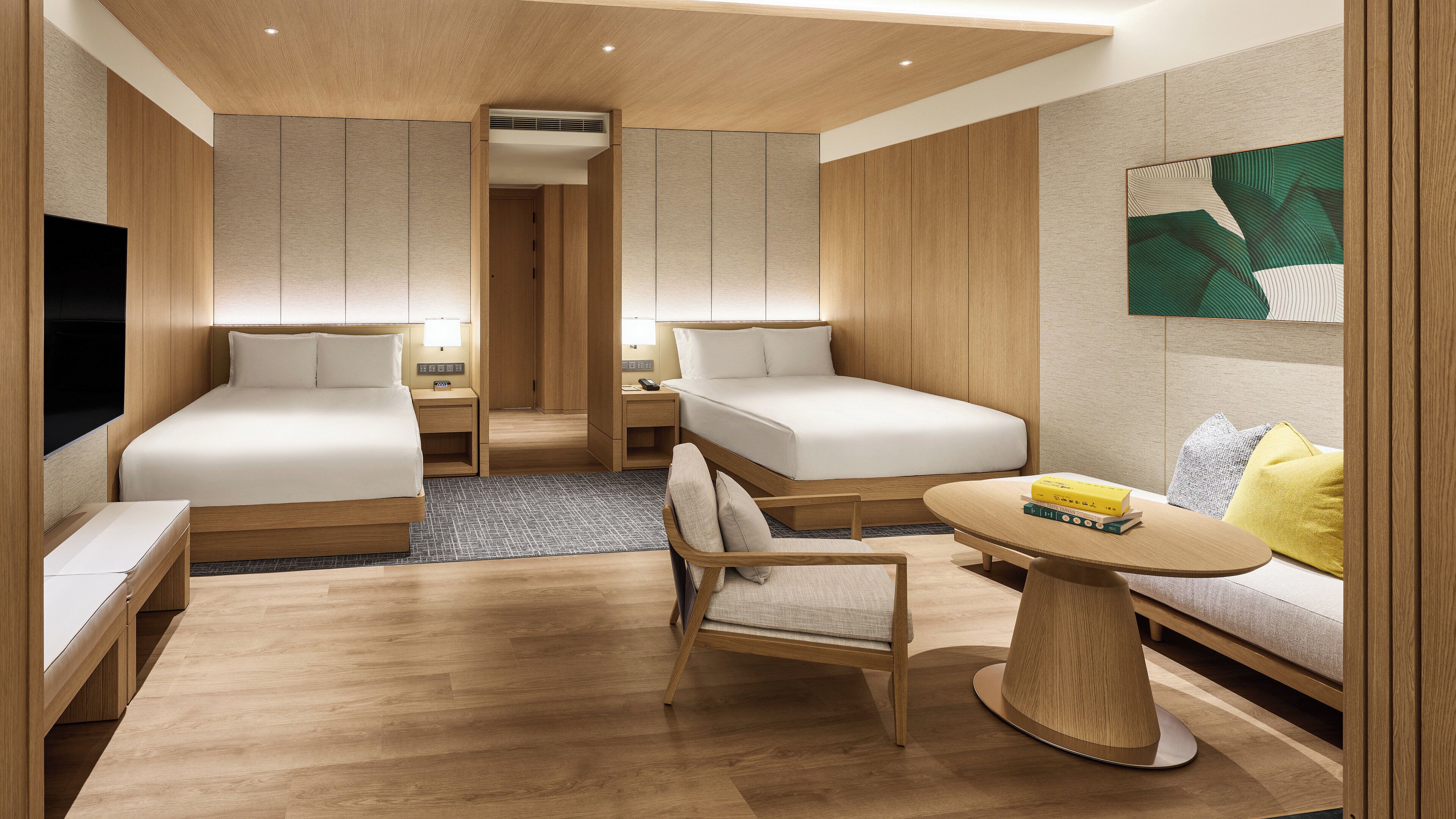 Ropa de cama hipoalergénica, minibar, caja fuerte y cortinas opacas