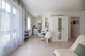 Interior - L'Evain - 800m centre - 850m gare (Angers)