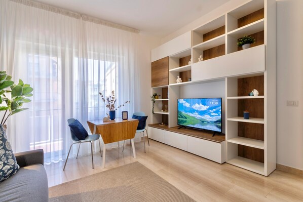 TV