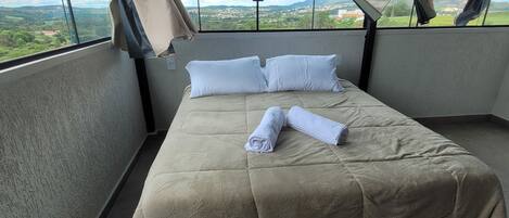 1 habitación, wifi y ropa de cama