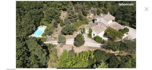 Large family home with swimming pool in the heart of Drôme provençale