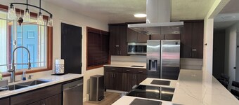 
New Listing _ Eagle Meadow Comfy Home in Juneau Valley