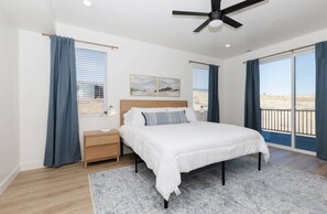 8 bedrooms, travel cot, free WiFi, bed sheets