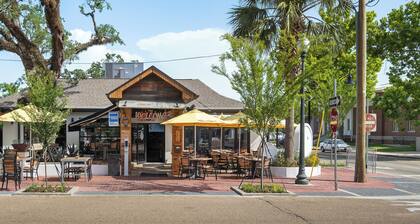 The Sandra House Downtown Hammond