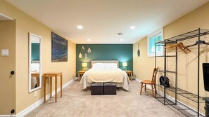 3 bedrooms, iron/ironing board, free WiFi