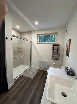 Hair dryer, towels, soap, shampoo - Villa CHARL'EAU - River View (Les Ã Boulements)