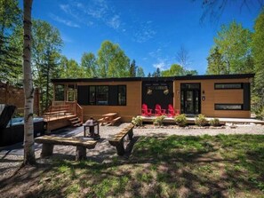 Terrace/patio - Villa Sport Nature Baie Saint Paul (Baie-Saint-Paul)