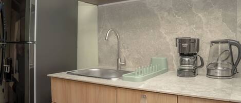Superior Apartment, City View, Tower | Interior