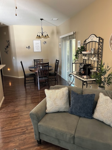 Breezy Viewpoint Unit 2 is a charming duplex unit near much in Prescott Valley!