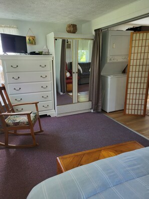 1 bedroom, iron/ironing board, bed sheets