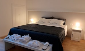 1 habitación, caja de seguridad en la habitación, wifi y ropa de cama
