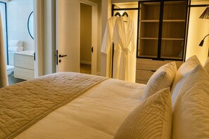 Luxury Apartment, 2 Bedrooms, City View