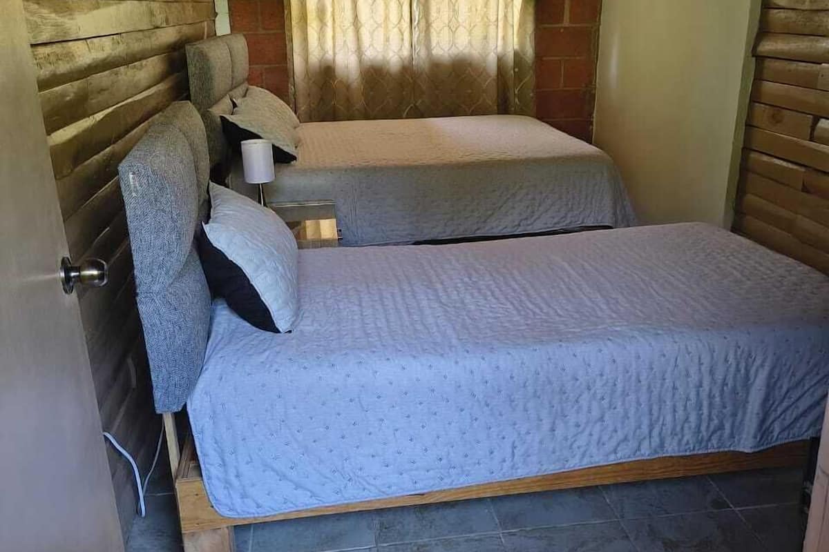 Iron/ironing board, free WiFi