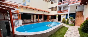 Piscina externa