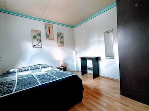 Standard Room | Bed sheets