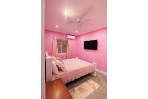 3 bedrooms, Internet, bed sheets