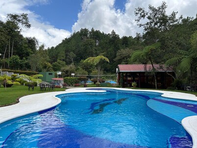 ริเวียรา เอสคอนดิดา