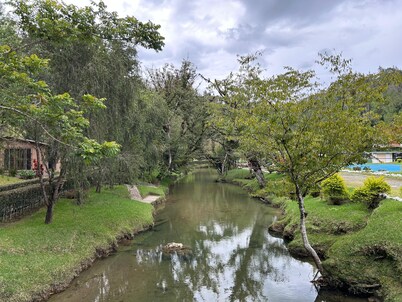 Riviera Escondida