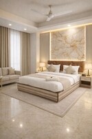 Doppia Deluxe, vista città | Una cassaforte in camera, una scrivania, postazione laptop