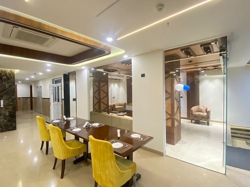 Hotel The Best Delhi Airport