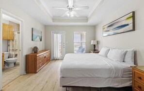 3 slaapkamers, een strijkplank/strijkijzer, wifi, beddengoed