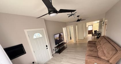 Marvelous 2-bedroom house with AC in Queens close to Jfk airport