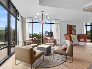 Interior - Experience luxury living in Atlanta 1 Bedroom Studio w/ Sophisticated Amenities (Atlanta)