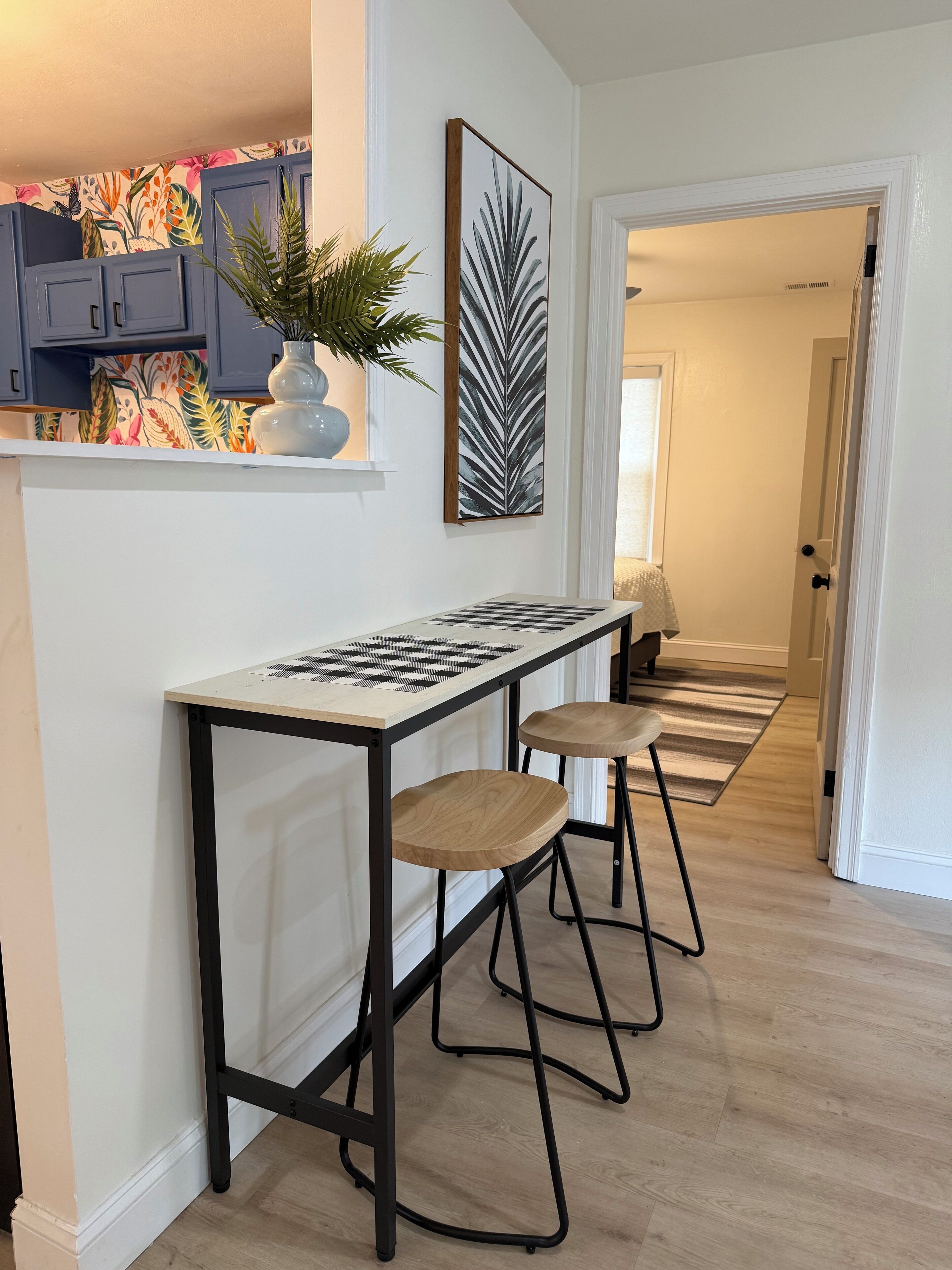 2 slaapkamers, een strijkplank/strijkijzer, wifi, beddengoed