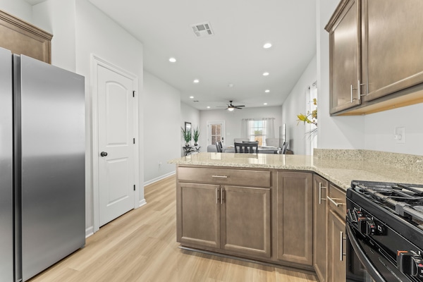 Micro-ondas, fogão, cooktop, lava-louças