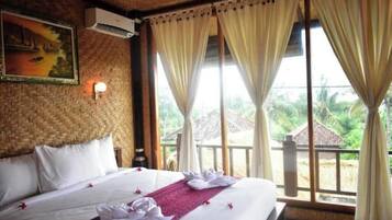 4 bedrooms, Internet, bed sheets