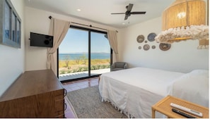 6 bedrooms, iron/ironing board, travel cot, free WiFi