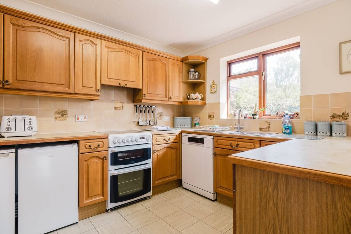 Economy Bungalow, Courtyard View | Private kitchen