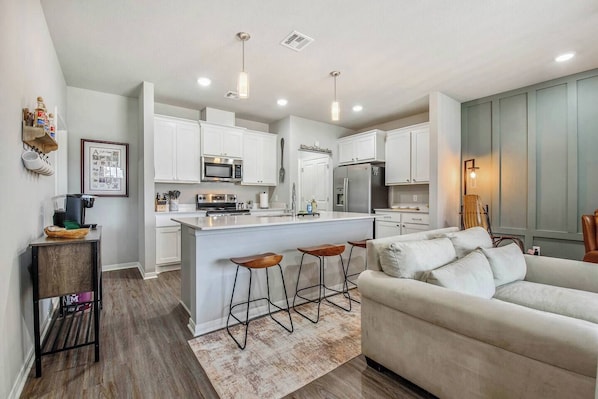 Fridge, microwave, oven, dishwasher