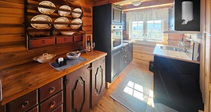 Lovely home in Røn with house a mountain view
