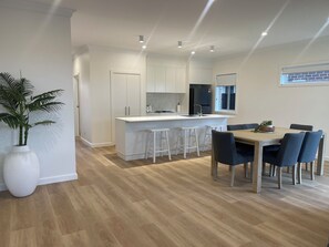 تناول الط�عام