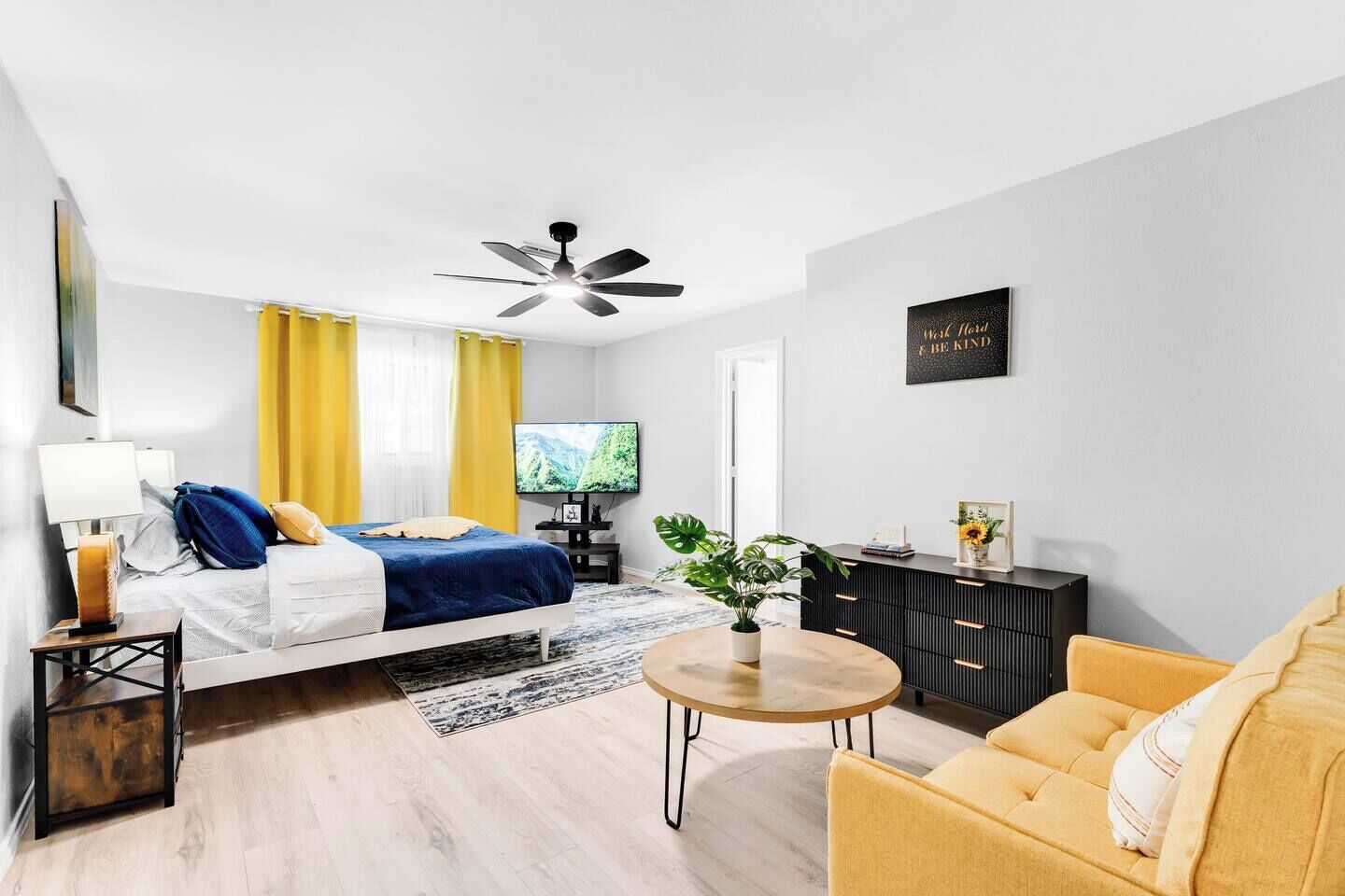 3 chambres, fer et planche à repasser, Wi-Fi gratuit, draps fournis