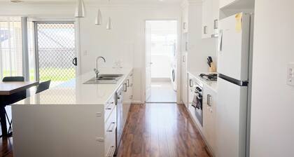 24 Darcy Drive, Boorooma