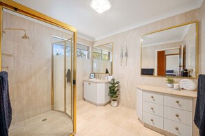 Shower, hair dryer, shampoo