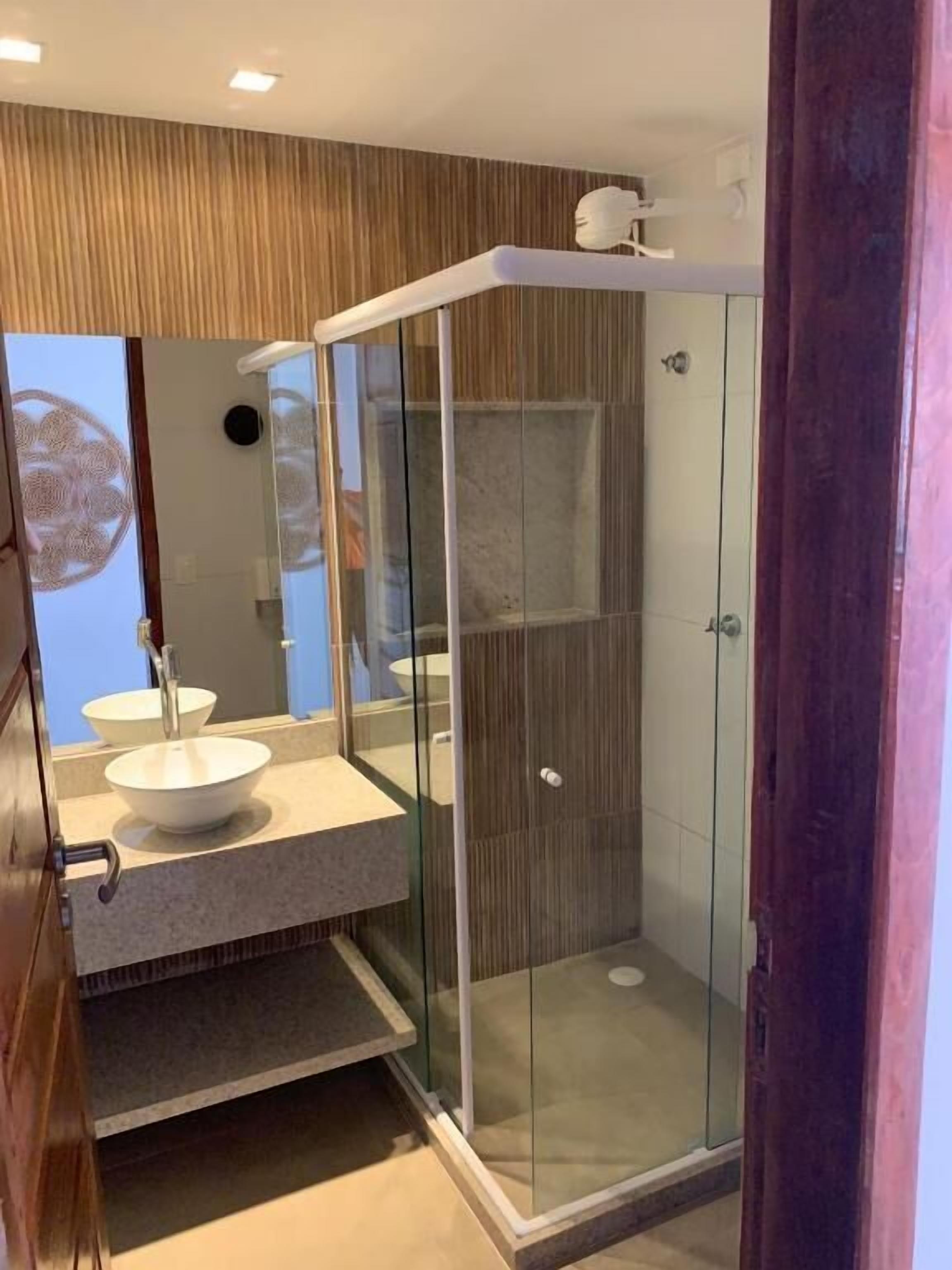 Towels, soap, shampoo