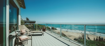Vintage Cayucos Beach Cabin