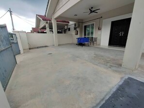 House, 4 Bedrooms, Accessible, Smoking | Terrace/patio